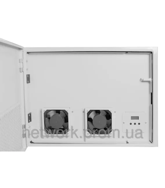 Климатический шкаф 7U-450  с подогревом и охлаждением  628*463*536